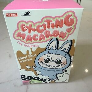 POP MART Exciting Macaron “Green Grape” Labubu NWT